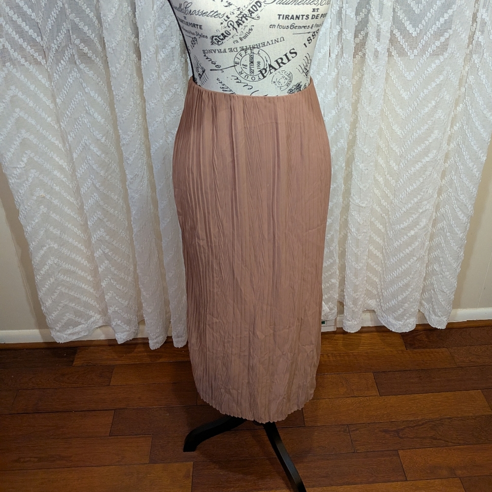 MOTF Dusty Pink Skirt Vintage Looking 1930